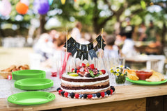 9 In. Lime Green Plastic Plates | Case of 600