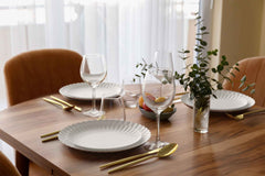 10.5 In. Scalloped Paper Plates - Snow | 10 Count