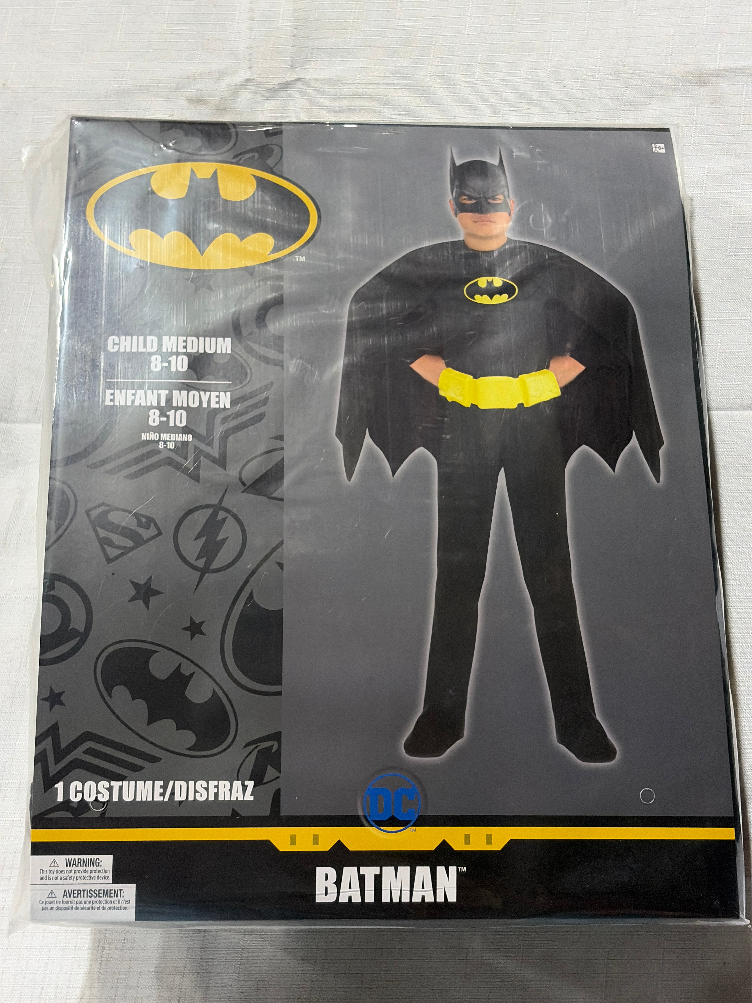 Boys' Classic Batman Halloween Costume