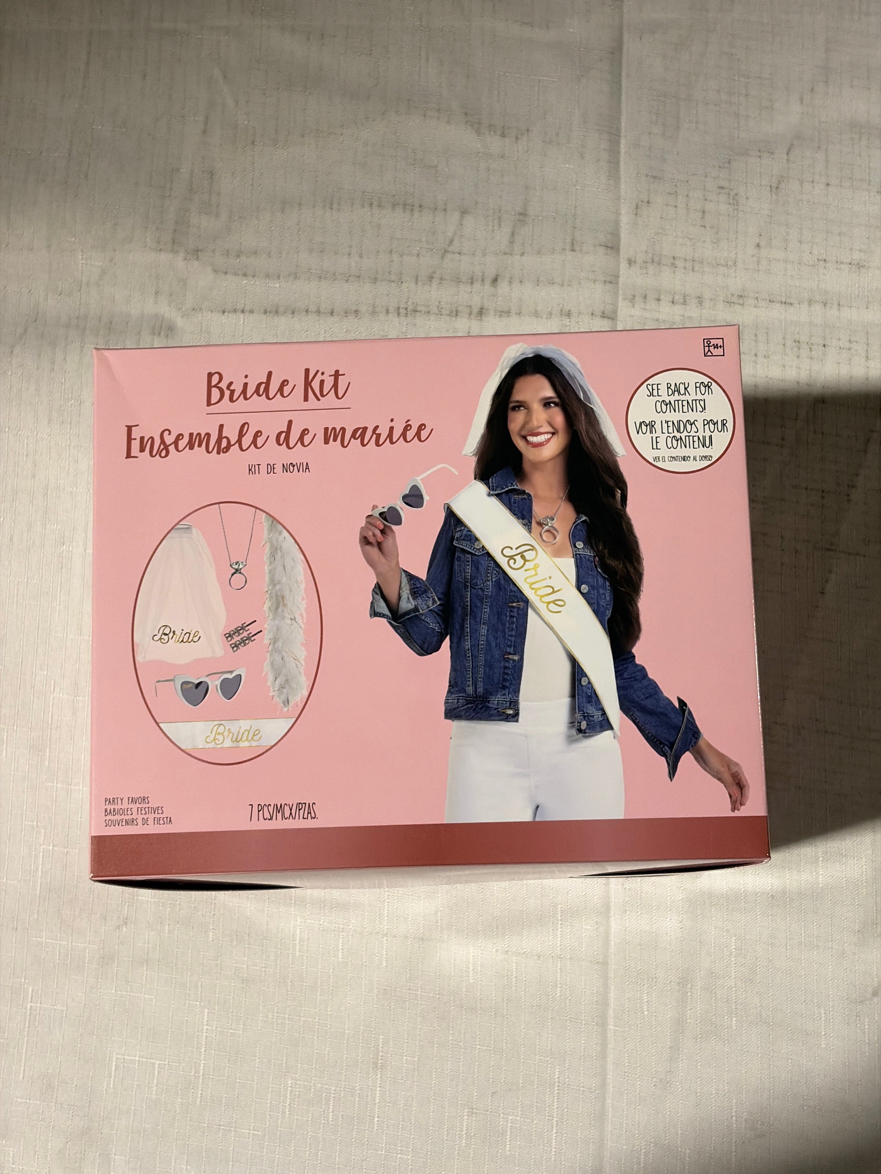 Complete Bride Accessory Kit with Veil, Sash, Sunglasses & More