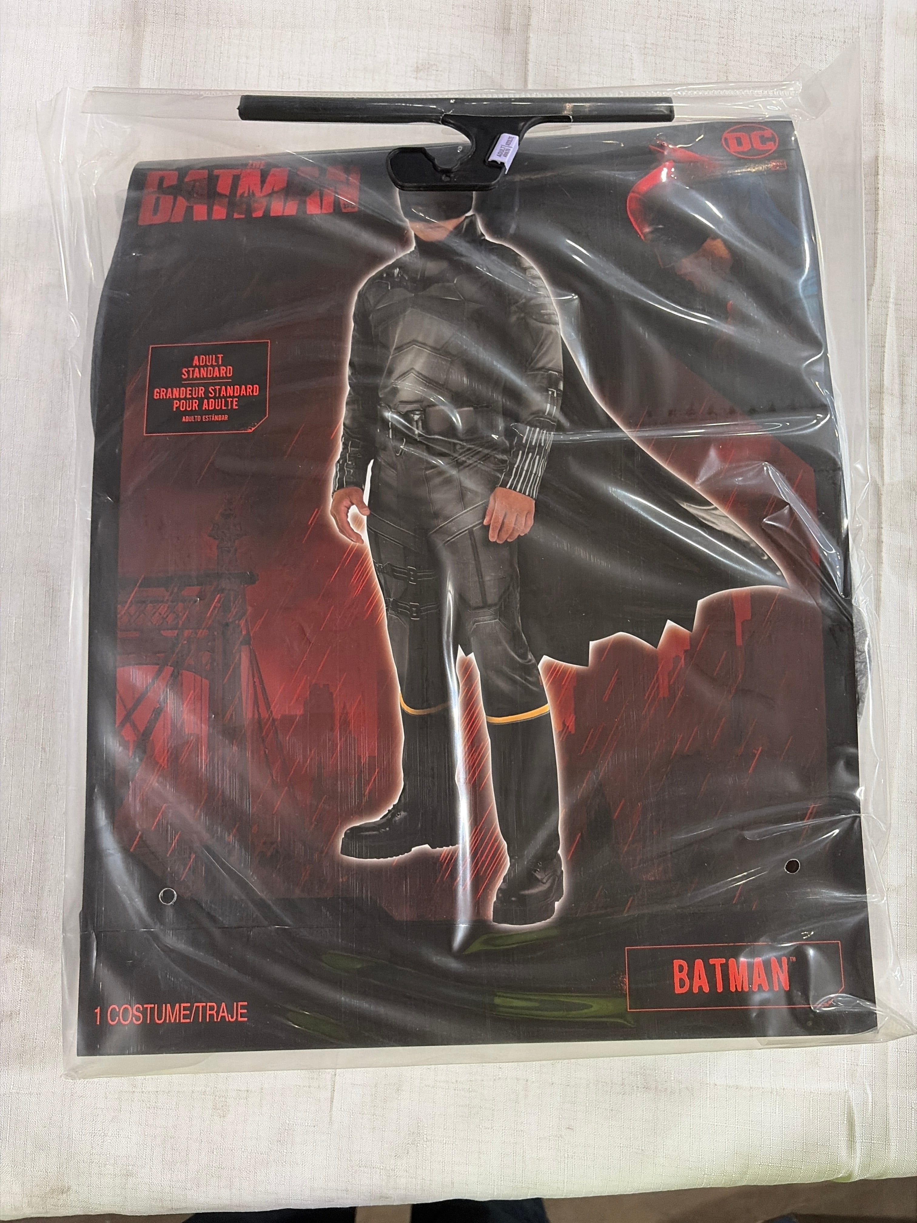 Men's The Batman Movie Costume with Cape & Mask - Halloween Edition