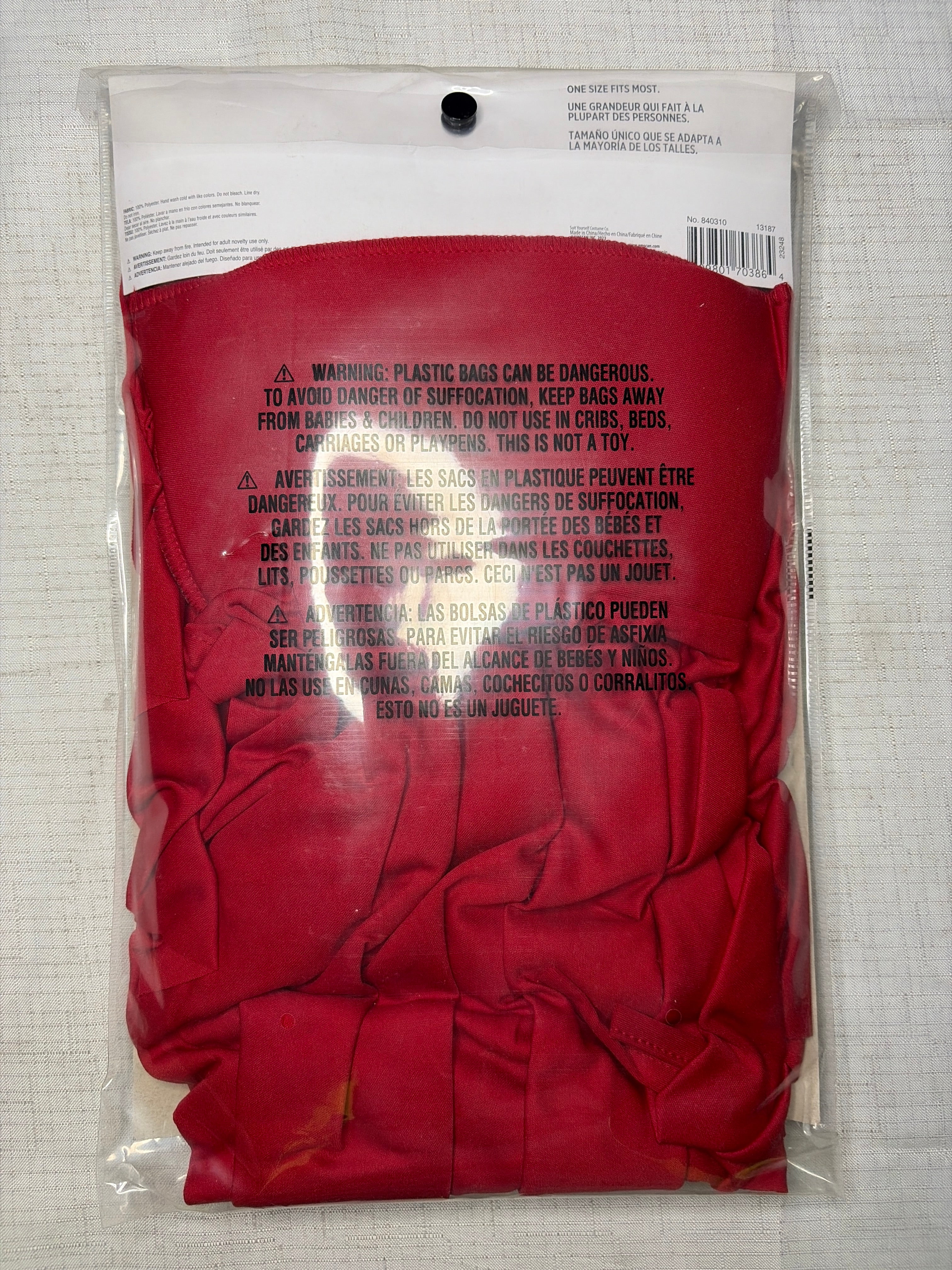 Adult Red Halloween Cape with Dramatic Collar