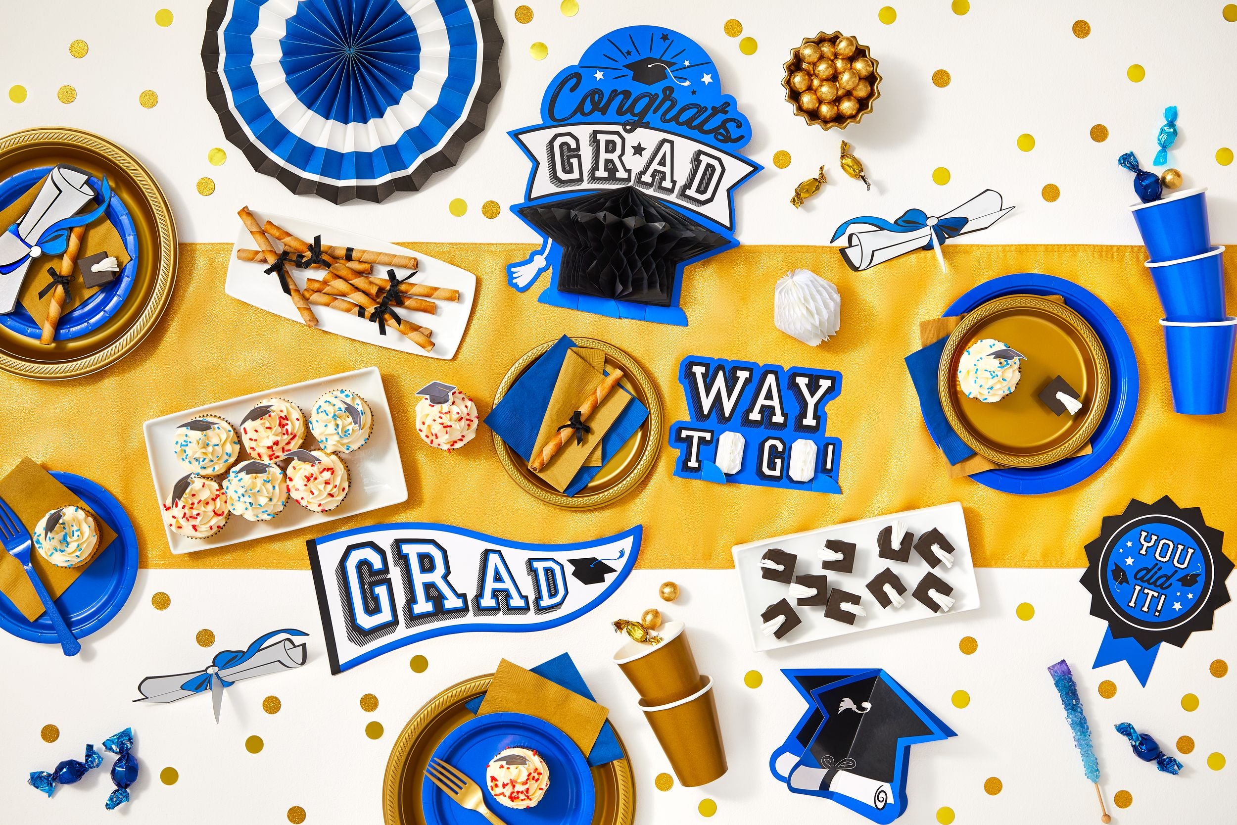 Blue Graduation Room Decorating Kit