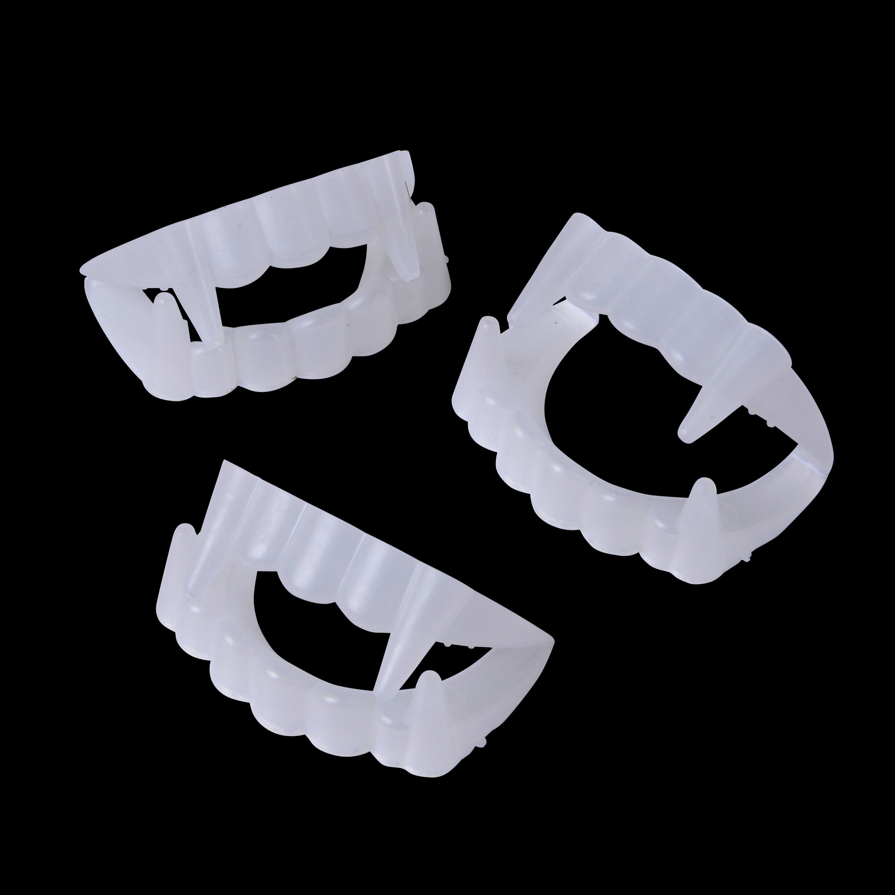 Glow Vampire Teeth (Sold By Gross)