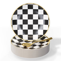 6 In. Checkerboard Plastic Plates | 10 Count