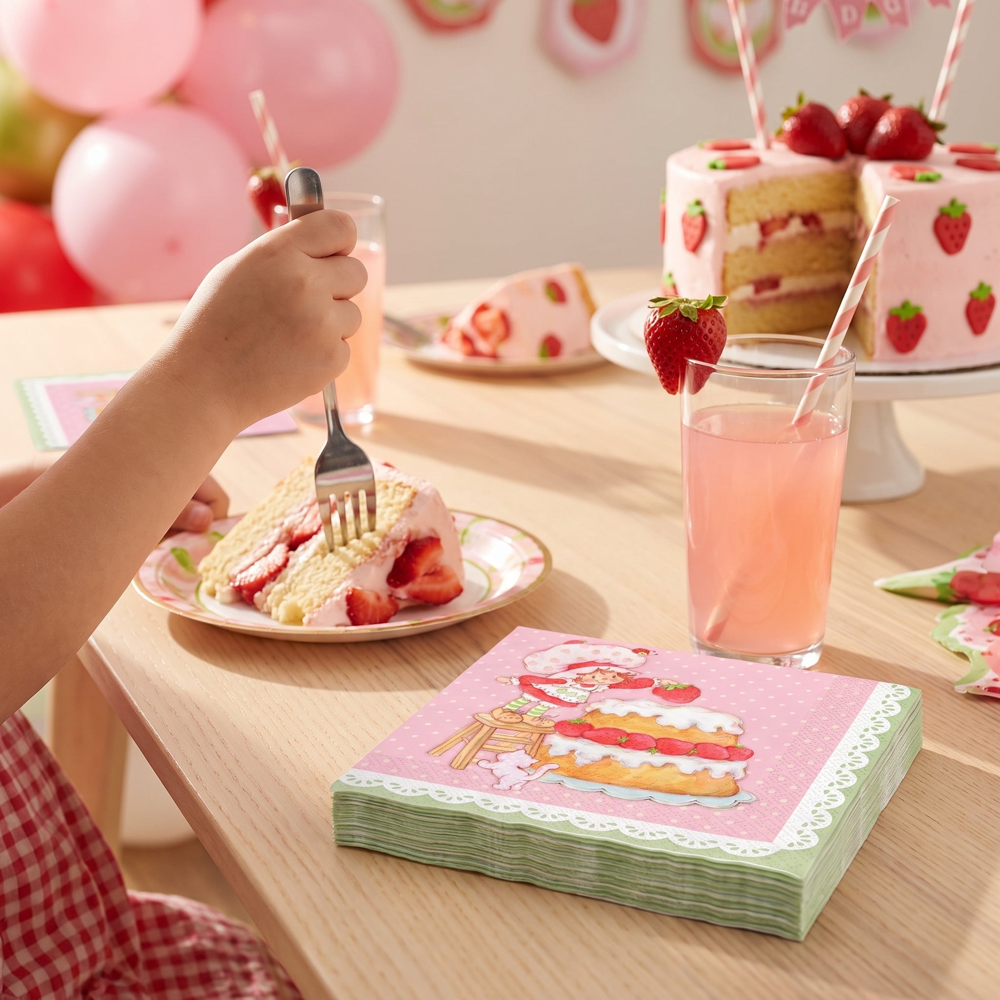 Strawberry Shortcake Birthday Beverage Napkins - 5 In. X 5 In.