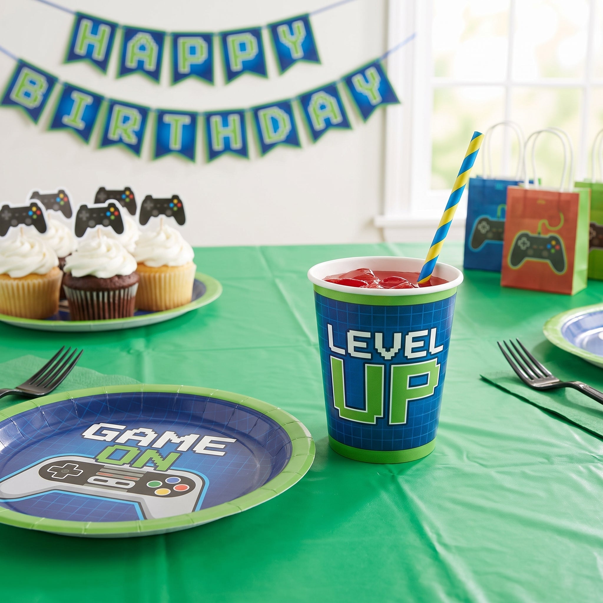 Level Up Gamer Favor Cup