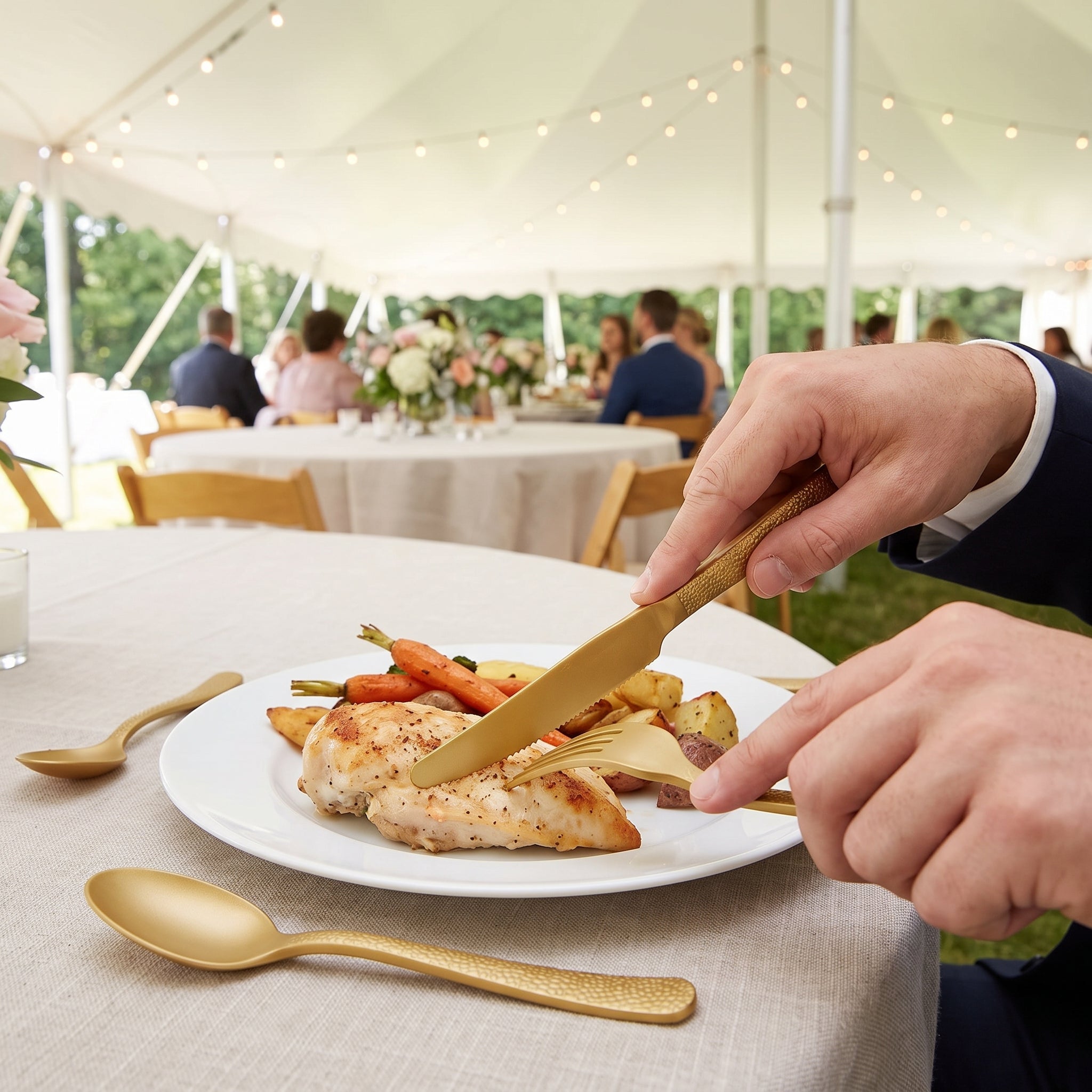 Gold Heavyweight Plastic Cutlery Set - 24 Pieces