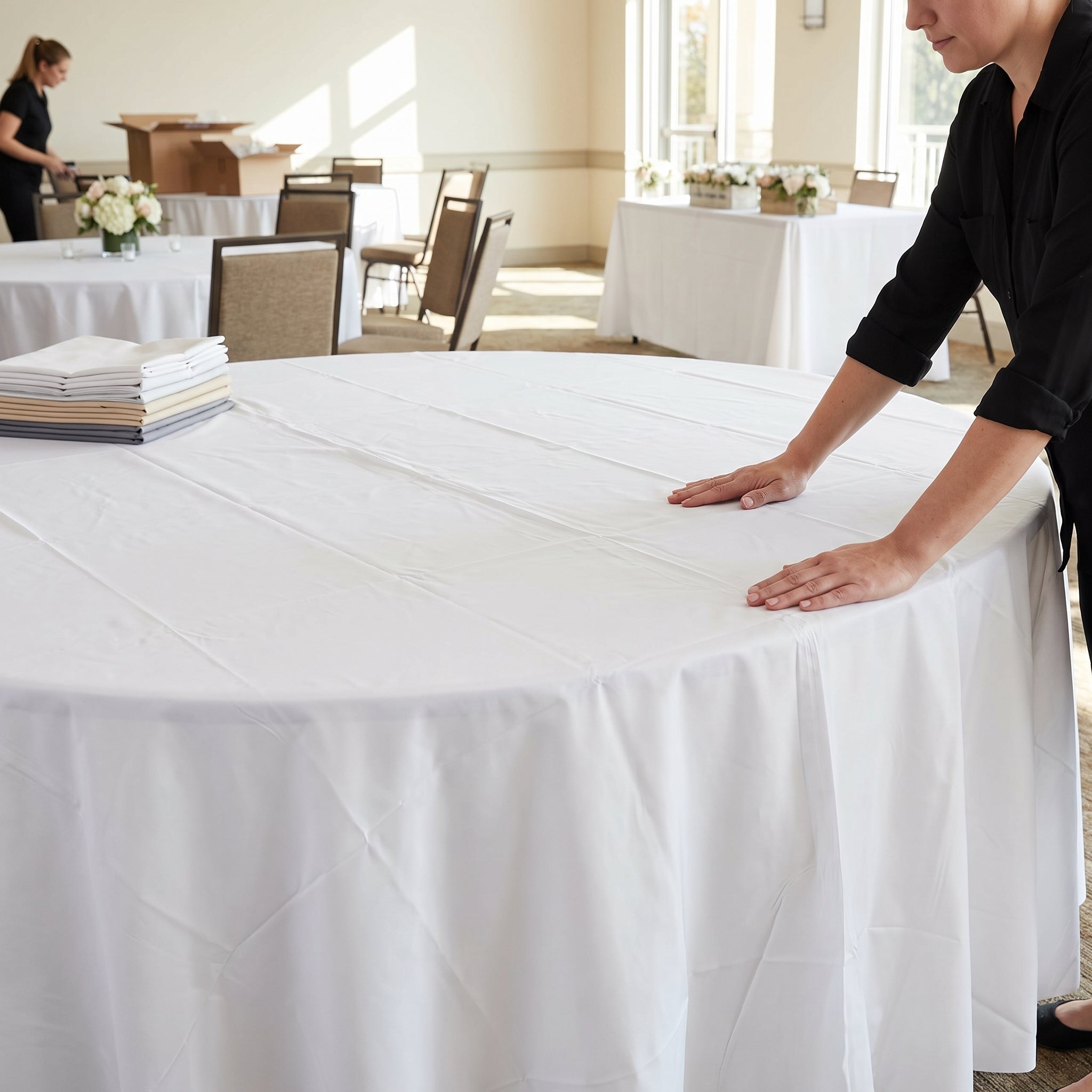Frosty White Flannel Backed 84-Inch Round Table Cover - 84 in.