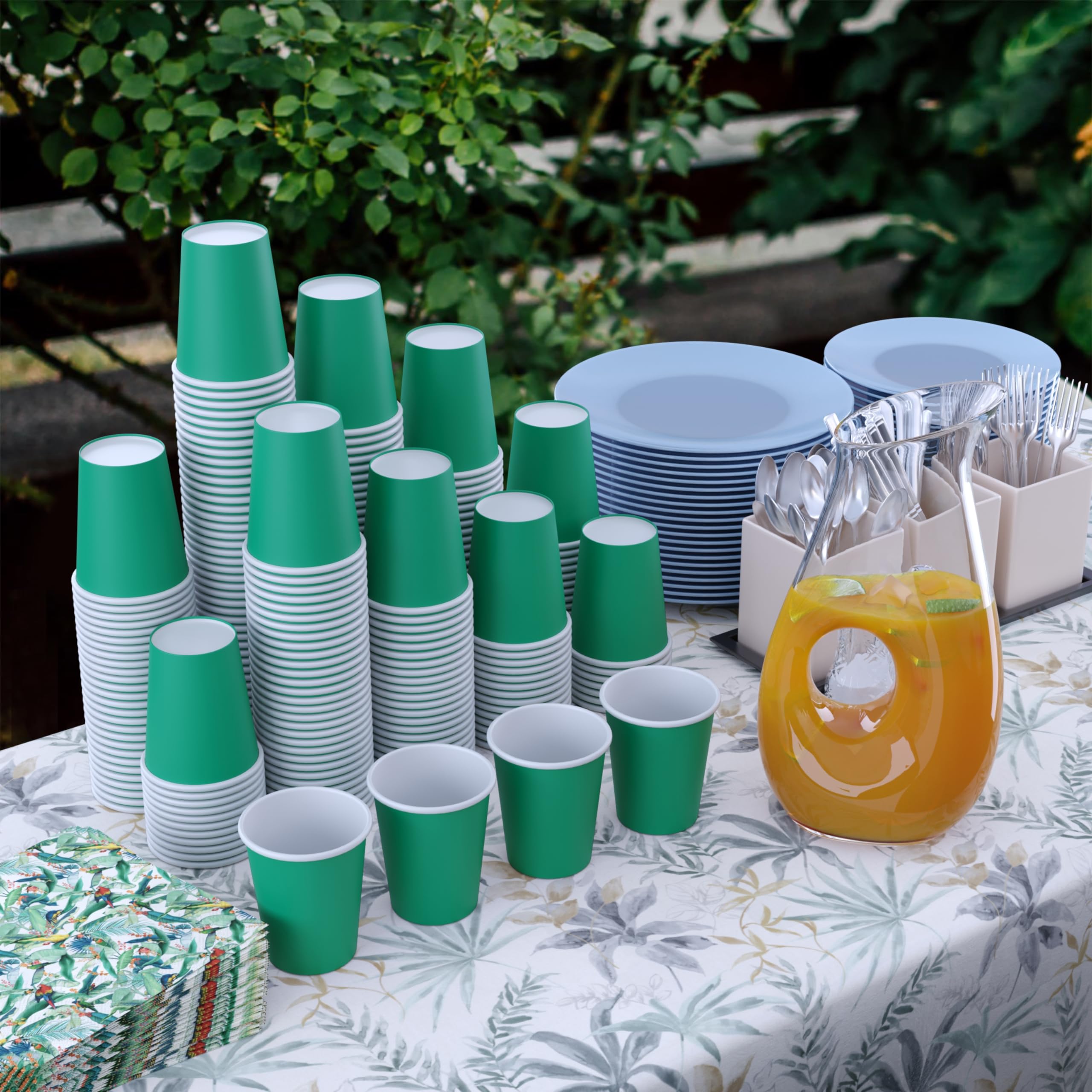 9 Oz. Emerald Green Paper Cups | 100 Count