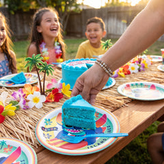 Disney Lilo & Stitch 9-Inch Round Paper Plates, 8-Pack