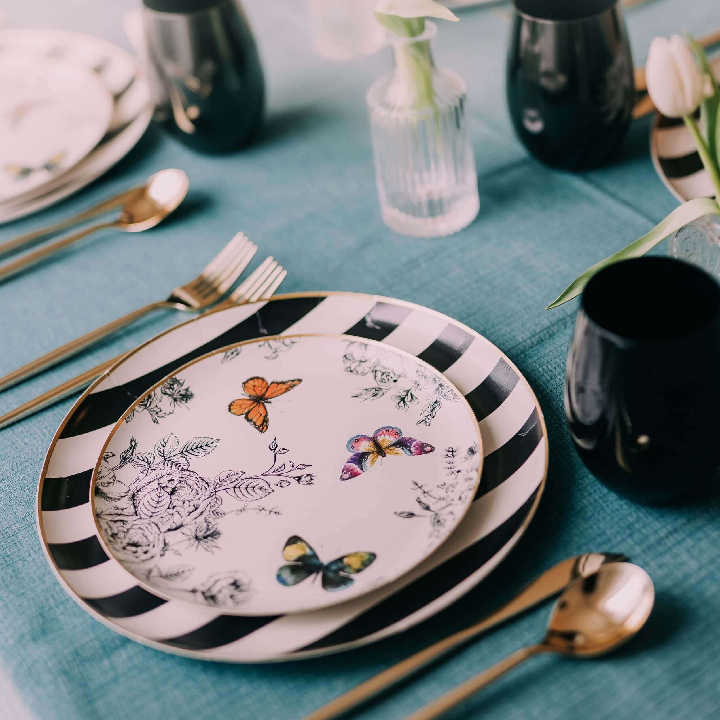 Earthtrends Monarch Design Paper Plates Combo Set 16/16