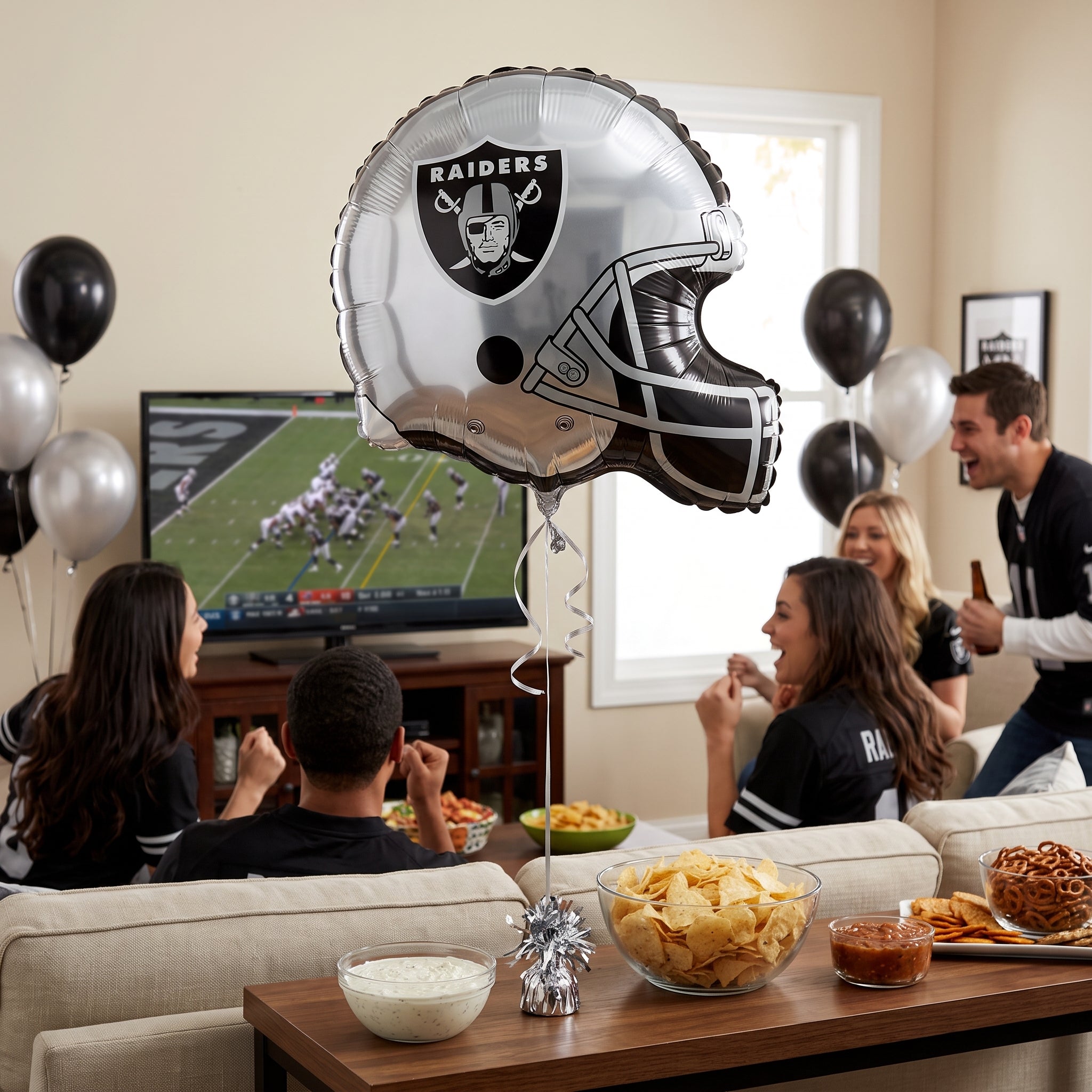 Las Vegas Raiders Helmet Foil Super Shape Balloon -21 inch