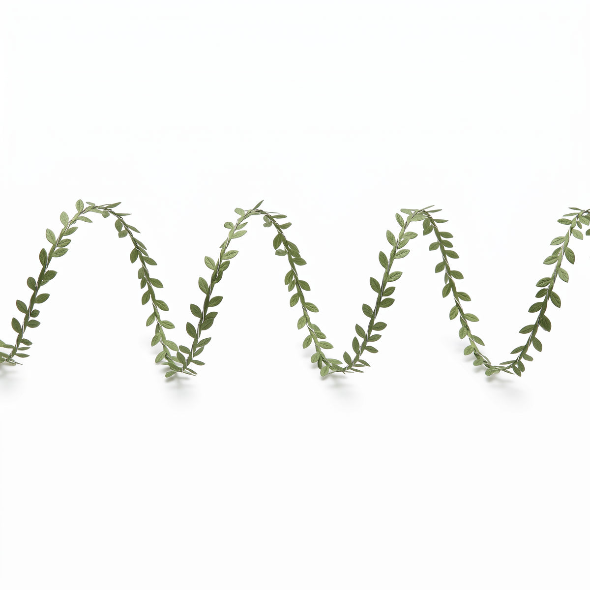 Love & Leaves Wire Leaf Garland for Weddings - 18 ft