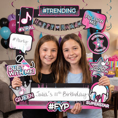 Internet Famous Customizable Photo Frame for Kids' Birthday Parties