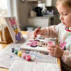 Minnie Mouse Paint Your Own Canvas Set