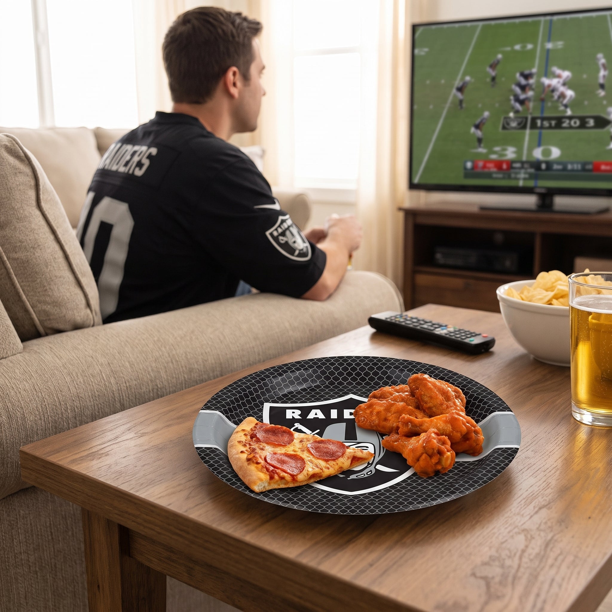 Las Vegas Raiders 9" Round Paper Plates